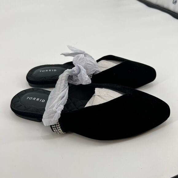 NEW Torrid Velvet Black and Silver Rhinestones Mules Pointed Toe Size 9 WW wide - Picture 7 of 7